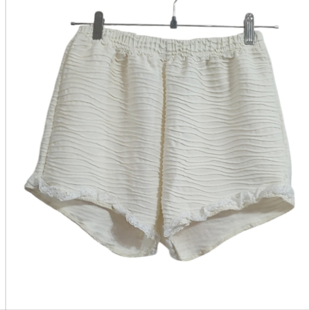 ROMWE Cream Pull On Textured Shorts